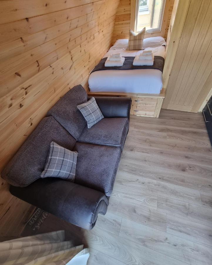 Caledonian Pod. In Caol, Fort William Buitenkant foto