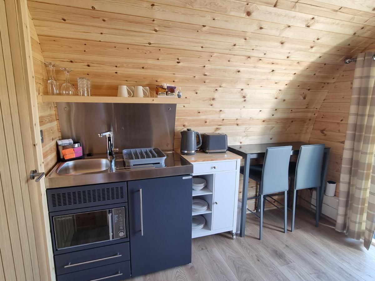 Caledonian Pod. In Caol, Fort William Buitenkant foto